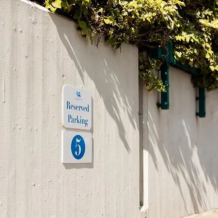 Aparthotel Terme Grado - Private Parking 3* Grado