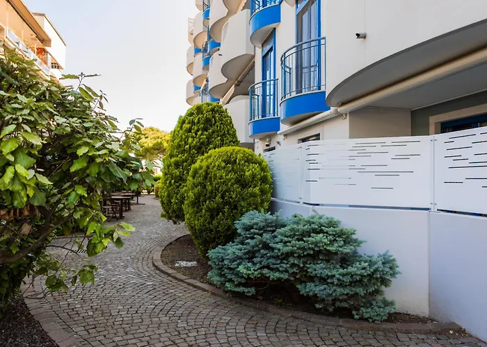 Aparthotel Terme - Private Parking