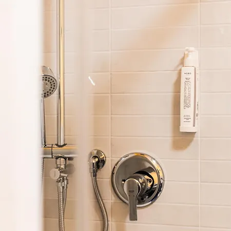 Ξενοδοχείο με διαμερίσματα Terme - Posto Auto Privato 3*