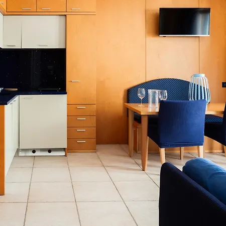 Terme - Private Parking 3* غرادو